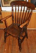 120451 WINDSOR OAK  SPINDLE BACK ARM CHAIR C1930