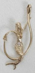 032476 YELLOW GOLD  DIAMOND MERMAID PENDANT L18