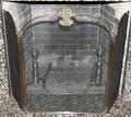 022467 BRASS THREEPANEL FIRE SCREEN  ANDIRONS H21