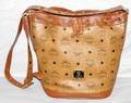 011564 MCM MUNCHIN LEATHER SHOULDER BAG