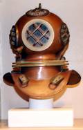 030521 COPPER  BRASS MINIATURE DIVERS HELMET