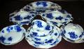 111019 WHGRINDLEY ENGLISH FLOW BLUE DINNER SERVICE