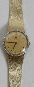 081067 OMEGA 14K GOLD  DIAMOND GENTLEMANS WATCH
