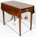 051158 PEMBROKE STYLE MAHOGANY DROPLEAF TABLE
