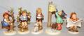 090161 HUMMEL FIGURINE GROUPING FIVE H57 3