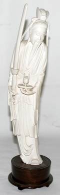 052162 HAND CARVED IVORY CHINESE WARRIOR WSWORD