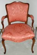 091249 LOUIS XV STYLE WALNUT CHAIR