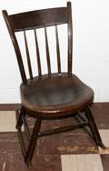 052275 AMERICAN SPINDLEBACK CHILDS ROCKING CHAIR