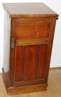 052267 EDWARDIAN WALNUT NIGHT STAND C1910