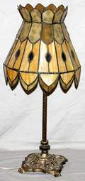 052283 METAL TABLE LAMP WA LEADED GLASS SHADE