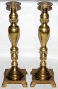 081432 BRASS CANDLESTICKS 19TH C PAIR H17