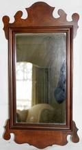 051389 CHIPPENDALE STYLE MAHOGANY MIRROR 20TH C