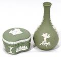 081536 WEDGWOOD GREEN JASPER WARE BOX  BUD VASE