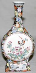 042371 CHINESE EGGSHELL VASE WFLORAL  BIRD MOTIFS