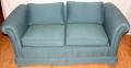 062453 GREEN UPHOLSTERED SOFA H26 L62 D33