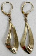 062482 14K YELLOW GOLD EARRINGS PAIR