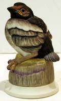 063782 BOEHM BISQUE FIGURE FLEDGLING MAGPIE H58