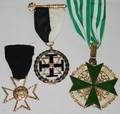 081638 MASONIC MEDALS THREE L22 5
