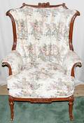 063831 UPHOLSTERED ARMCHAIR H42 L31 D30