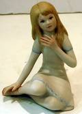 063377 CYBIS BISQUE FIGURE PORCELAIN THUMBELINA H4