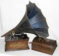 071025 EDISON STANDARD PHONOGRAPH WMETAL HORN