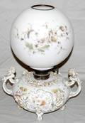 051051 DRESDEN PORCELAIN OIL LAMP WA GLASS GLOBE