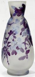 042036 GALLE CAMEO CARVED GLASS VASE H10 W45