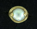 122100 14KT GOLD  MABE PEARL LADYS RING