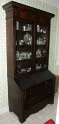111132 VICTORIAN MAHOGANY SLANTFRONT SECRETARY DESK