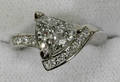 102069 BRILLIANT TRILLIANT CUT DIAMOND  GOLD RING
