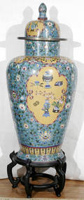 121076 CHINESE CLOISONN COVERED URN 19TH C
