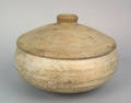Turned covered treen bowl ca 1800