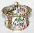 111279 CHINESE ROSE MEDALLION PORCELAIN COVERED JAR