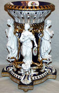 091106 CONTINENTAL STYLE PORCELAIN CENTERPIECE