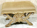 121219 GILT WOOD FIRESIDE BENCH H 21 L 31 D 21