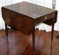 102292 AMERICAN SHERATON MAHOGANY PEMBROKE TABLE