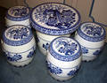 091251 CHINESE BLUE  WHITE POTTERY TABLE  STOOLS