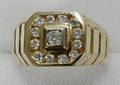 090276 YELLOW GOLD  DIAMOND RING