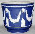 092356 WEDGWOOD ENGLAND JASPERWARE CAMEO JARDINIRE