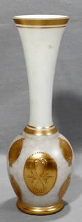 12449 IMPERIAL VENETIAN GLASS VASE W MEDALLIONS