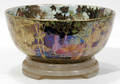 102520 WEDGWOOD FAIRYLAND LUSTRE BOWL W STAND