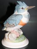 092392 BOEHM BISQUE FIGURE FLEDGLING KINGFISHER