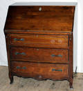 121547 CHERRY SLANTFRONT DESK C1940 H 40 W 19