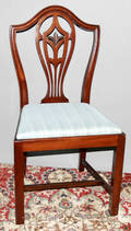 111656 HEPPLEWHITE STYLE MAHOGANY SIDE CHAIR