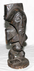 110523 KUBA CARVED WOOD MALE FIGURE ZAIRE