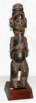 110515 BAYAKA CARVED WOOD MALE FIGURE ZAIRE