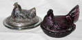 101599 GLASS DISHES W HENS ON BASKETS