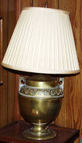 121608 BRASS URN CONVERTED TO A TABLE LAMP