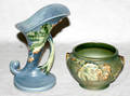 101642 ROSEVILLE POTTERY POT  VASE