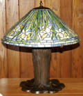 100046 TIFFANY STYLE ART GLASS  BRONZE TABLE LAMP